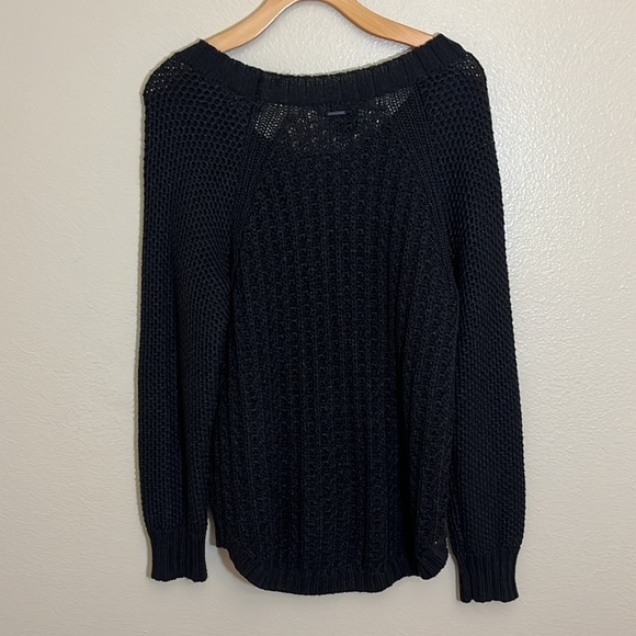 Calvin Klein Jeans Classic Crewneck Black Sweater - Picture 4 of 9